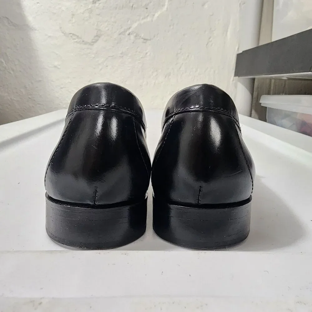 Cole Haan Pinch Black Leather Penny Loafer Heeled Academia Womens Size 7.5M